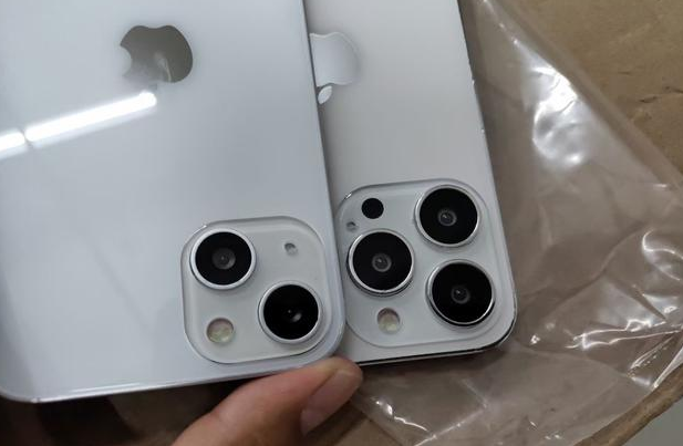 长乐苹果手机维修分享iPhone 13‌机模长什么样 
