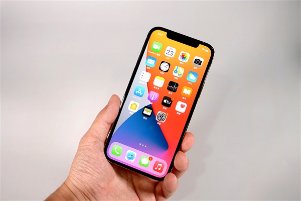 长乐苹果手机维修分享iOS 14.2修订版已到，专属iPhone 12系列 